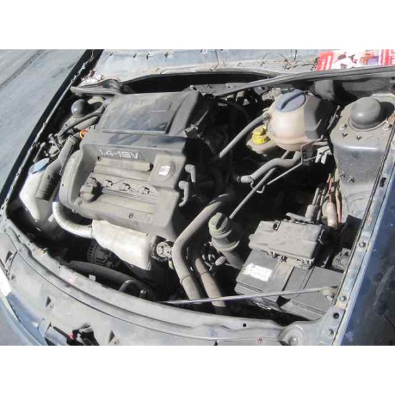 seat cordoba berlina (6k2) del año 2001