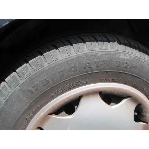 seat cordoba berlina (6k2) del año 2001