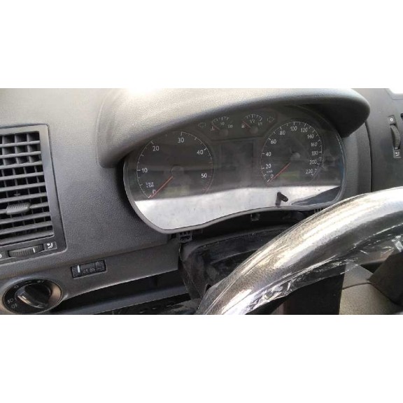 volkswagen polo (9n1) del año 2003