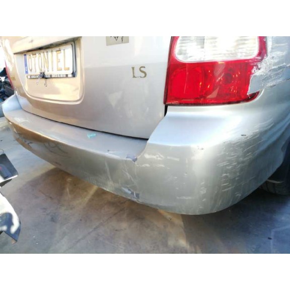 kia carnival del año 2001