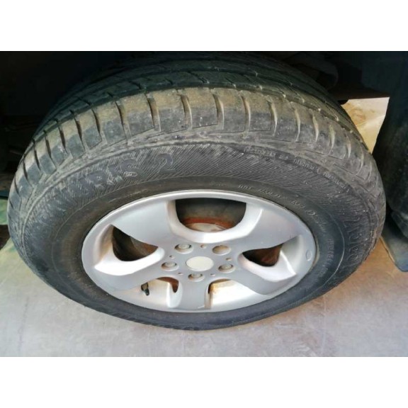 kia carnival del año 2001