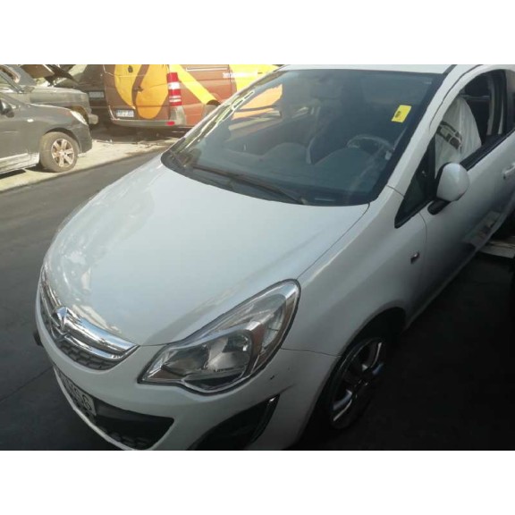 opel corsa d del año 2013