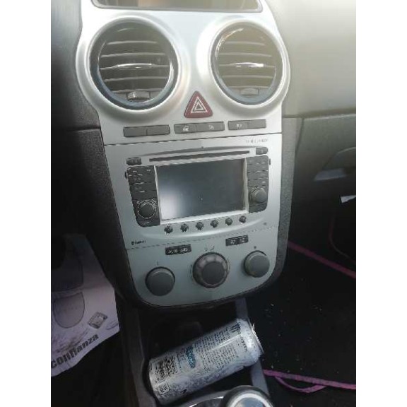 opel corsa d del año 2013