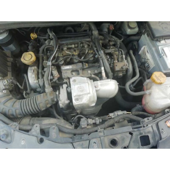 opel corsa d del año 2013