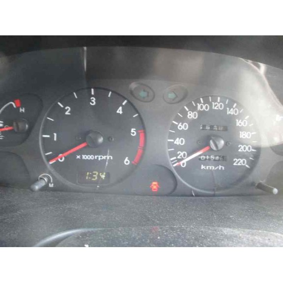 hyundai lantra berlina (rd) del año 1999