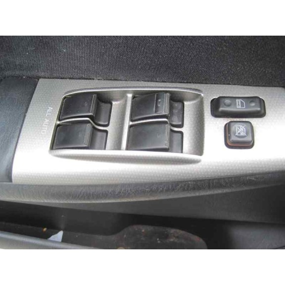 toyota corolla (e12) del año 2003