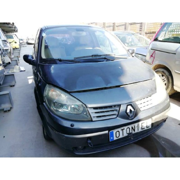 renault scenic ii del año 2004