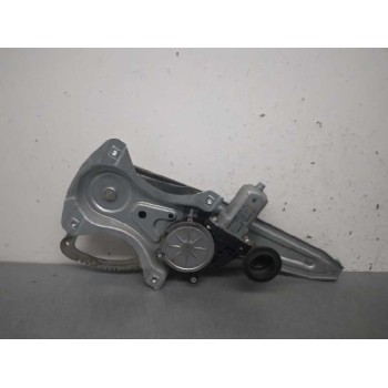 ELEVALUNAS TRASERO DERECHO 857200D120 973581101 6 PINS