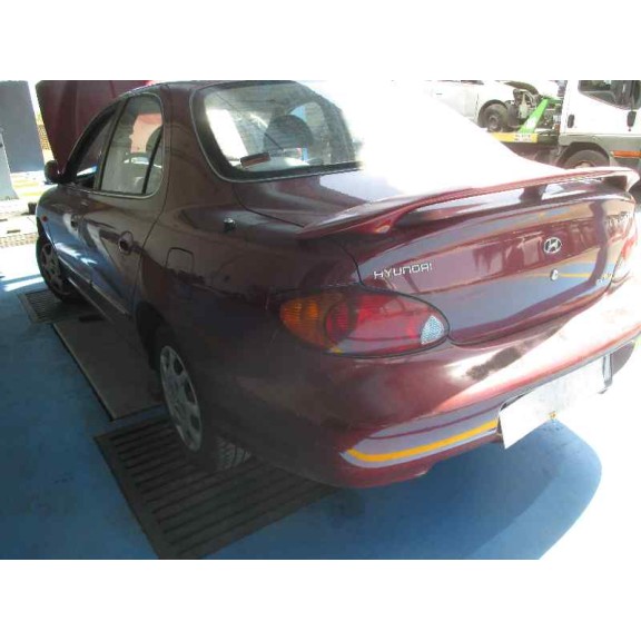 hyundai lantra berlina (rd) del año 1999