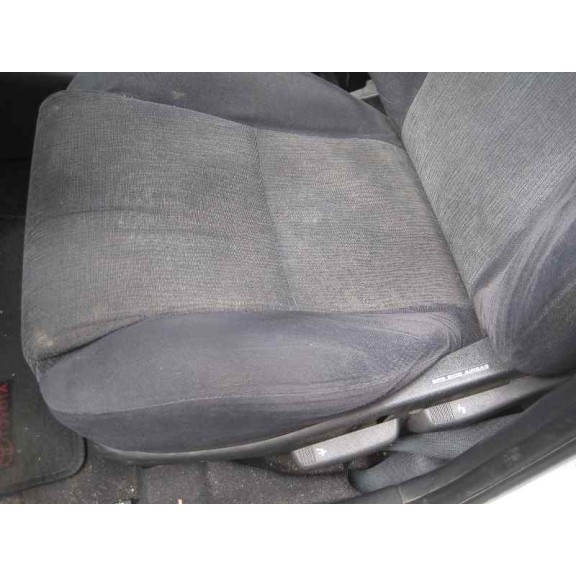 toyota corolla (e12) del año 2003