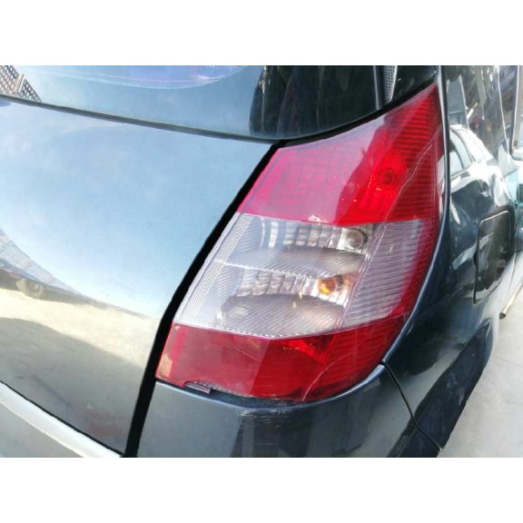 renault scenic ii del año 2004