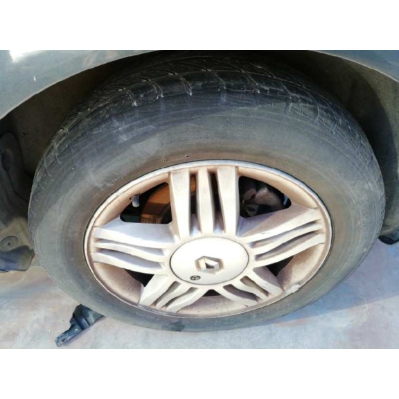 renault scenic ii del año 2004