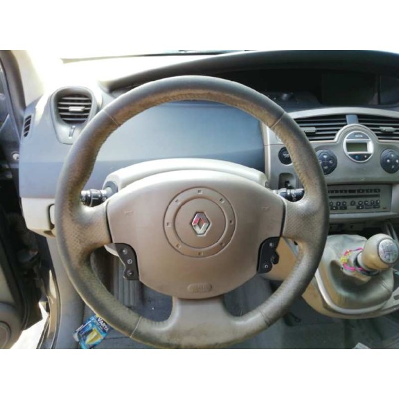 renault scenic ii del año 2004