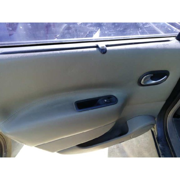 renault scenic ii del año 2004