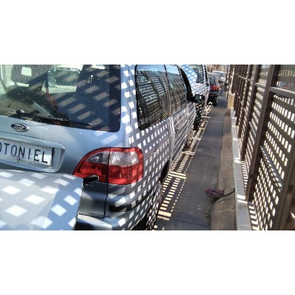 ford galaxy (vy) del año 2004