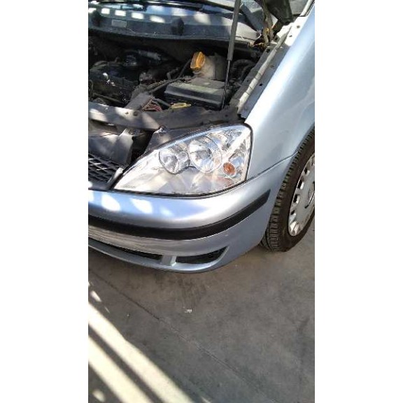 ford galaxy (vy) del año 2004