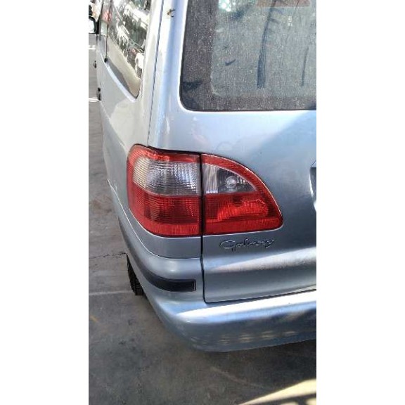 ford galaxy (vy) del año 2004