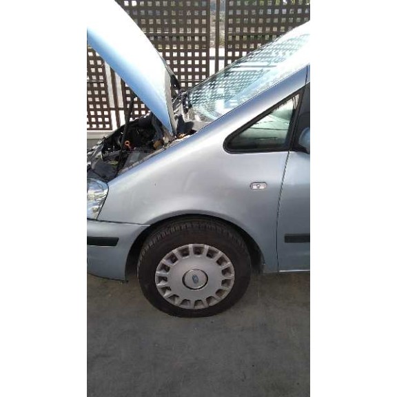 ford galaxy (vy) del año 2004