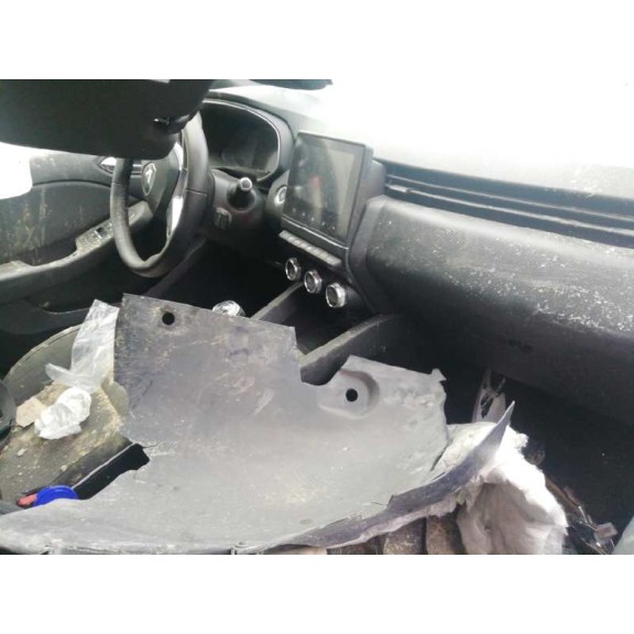 renault clio v del año 2020