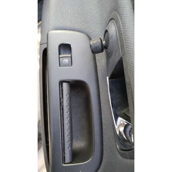 ford galaxy (vy) del año 2004