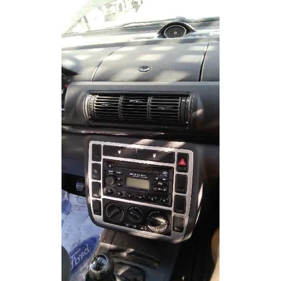 ford galaxy (vy) del año 2004