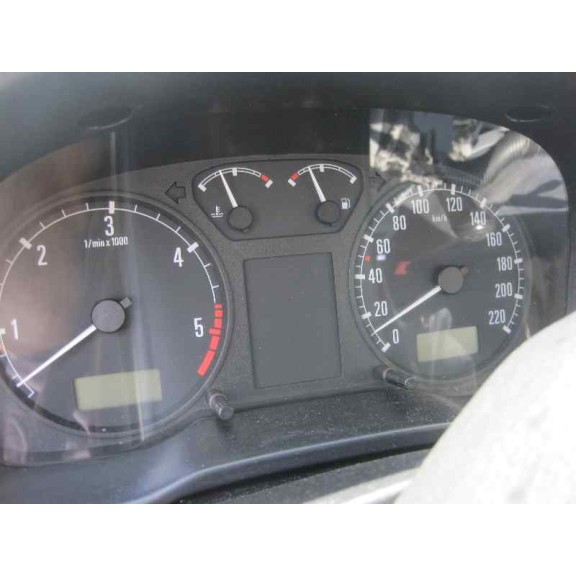 skoda octavia berlina (1u2) del año 2000