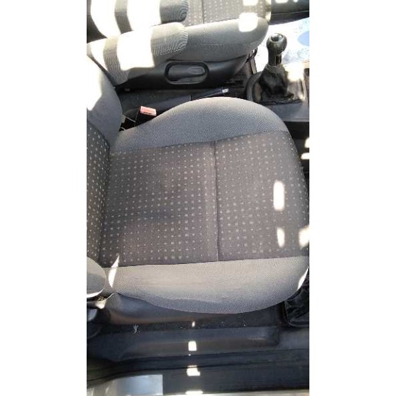 ford galaxy (vy) del año 2004