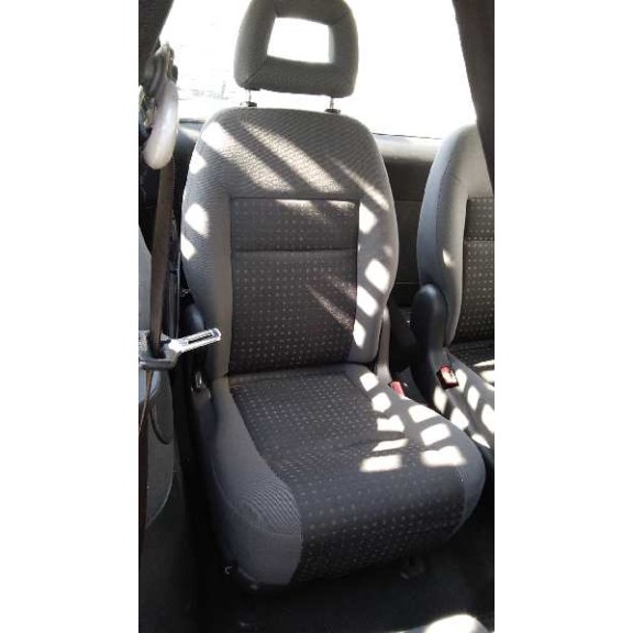 ford galaxy (vy) del año 2004