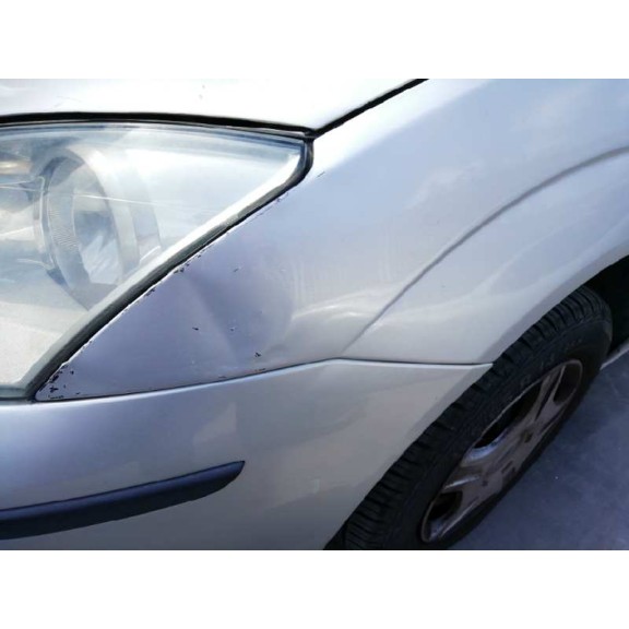 ford focus berlina (cak) del año 2004