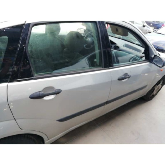 ford focus berlina (cak) del año 2004