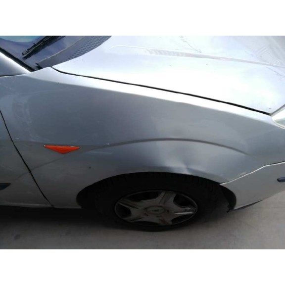 ford focus berlina (cak) del año 2004