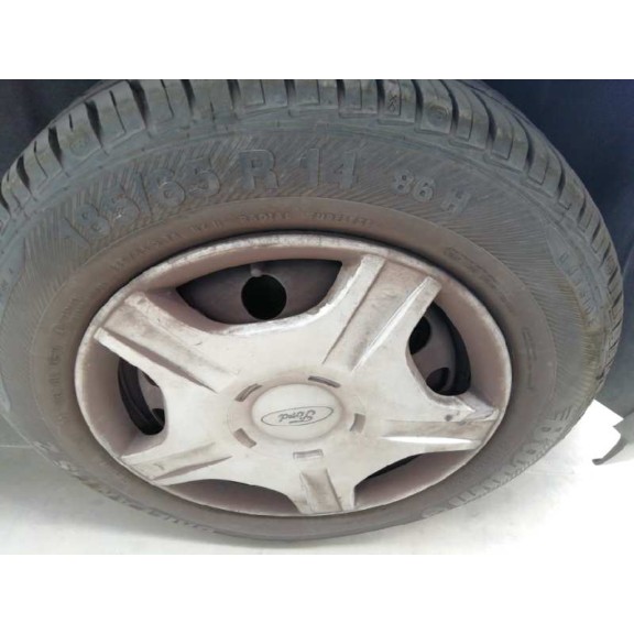 ford focus berlina (cak) del año 2004