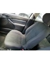 ford focus berlina (cak) del año 2004