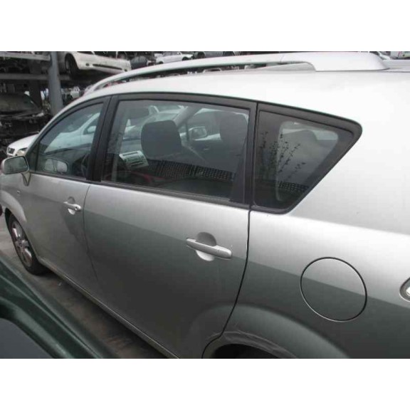 toyota corolla verso (r1) del año 2006