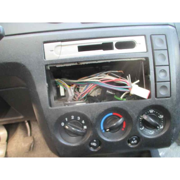 ford fiesta (cbk) del año 2005