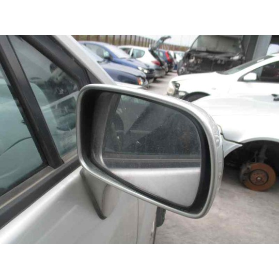 toyota corolla verso (r1) del año 2006