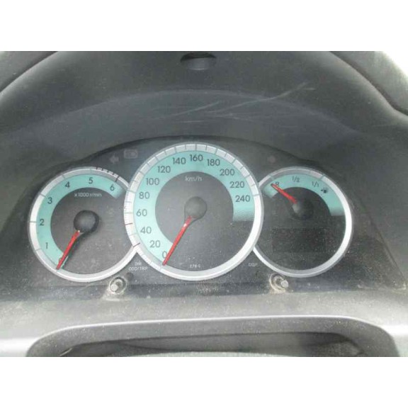 toyota corolla verso (r1) del año 2006