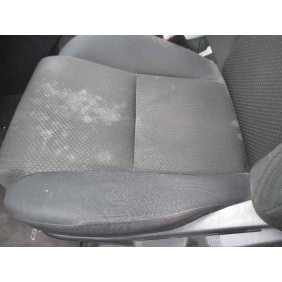 toyota corolla verso (r1) del año 2006