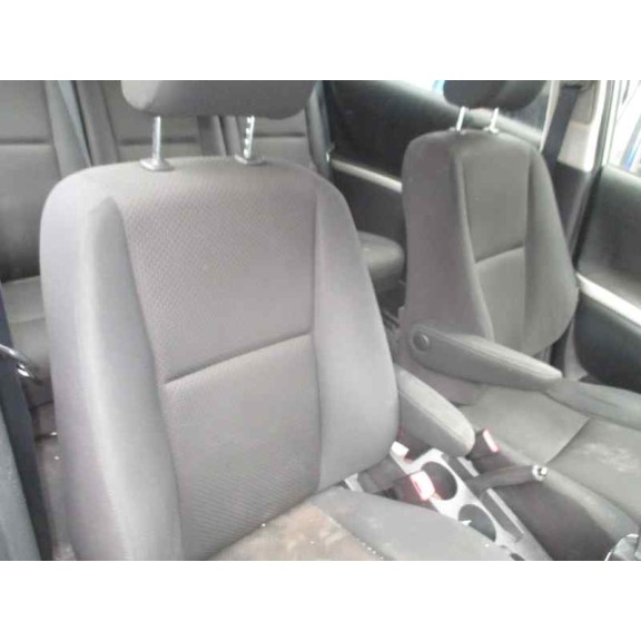 toyota corolla verso (r1) del año 2006