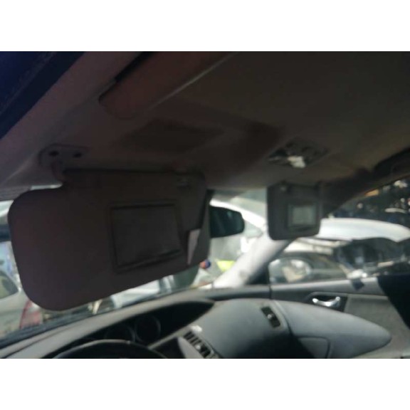 nissan primera berlina (p12) del año 2004