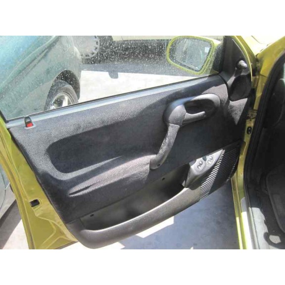 opel corsa b del año 2000