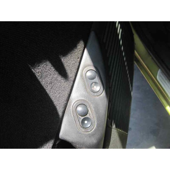 opel corsa b del año 2000