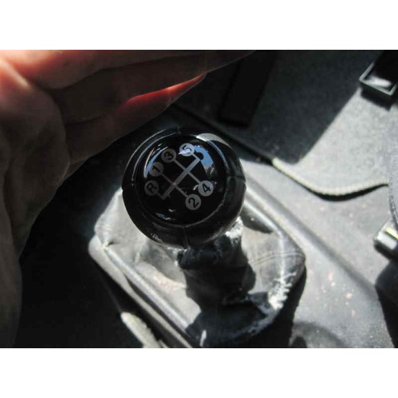 opel corsa b del año 2000