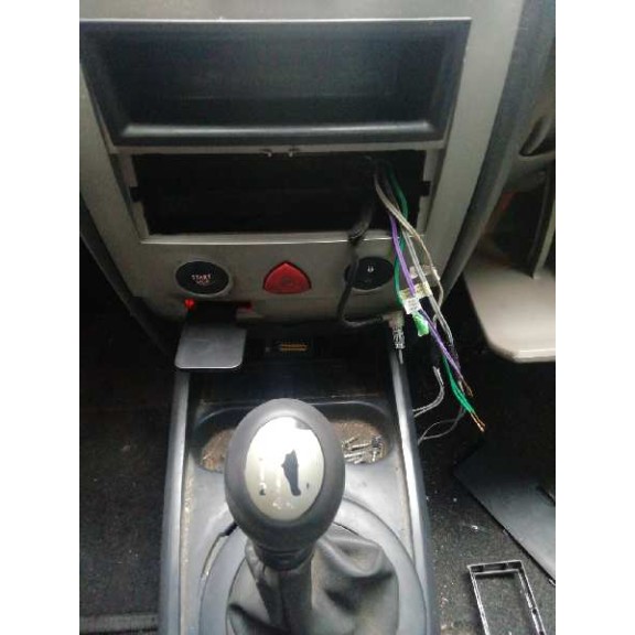 renault megane ii berlina 5p del año 2004