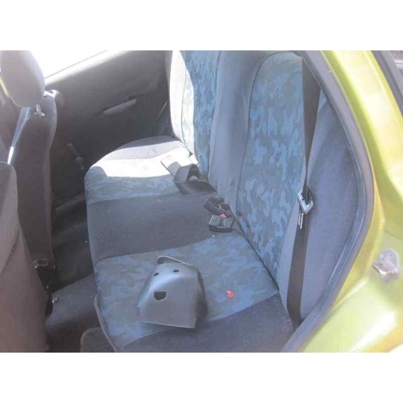 opel corsa b del año 2000