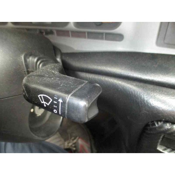 opel vectra b berlina del año 2000