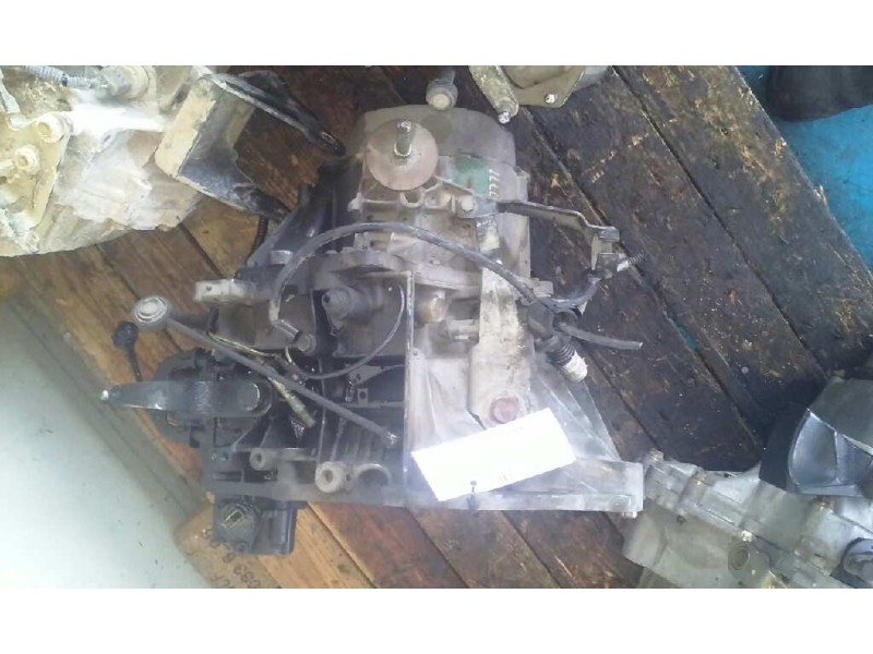 Recambio de caja cambios para citroën xsara berlina 1.9td attraction referencia OEM IAM 20TE43  