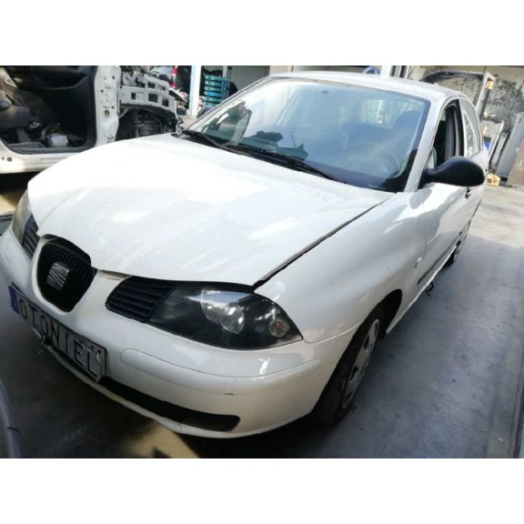 seat ibiza (6l1) del año 2003