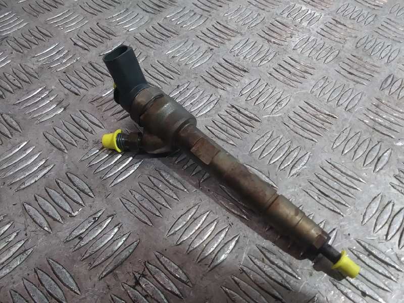 Recambio de inyector para bmw serie 1 berlina (e81/e87) 116d referencia OEM IAM 779844604  