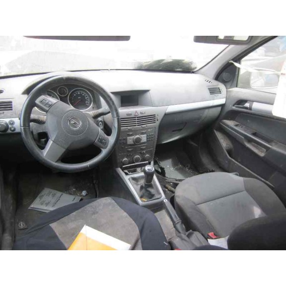opel astra h caravan del año 2004